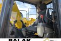 Koparka gąsienicowa KOMATSU PC 138 , 2015 rok